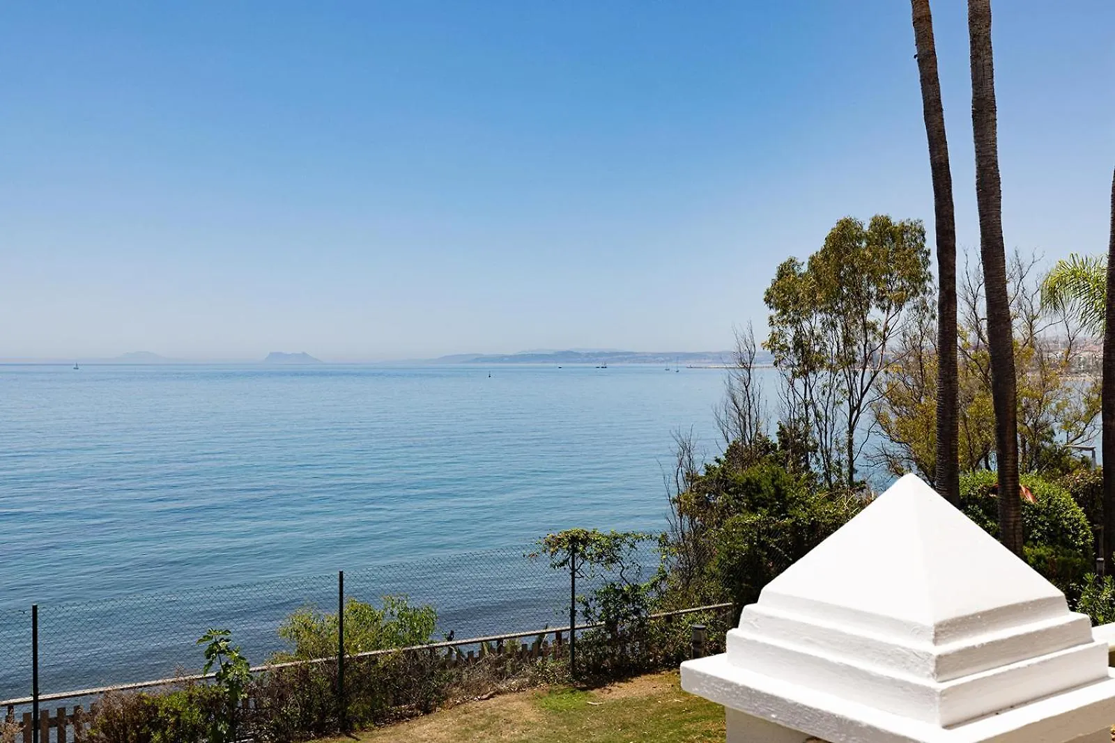 Apartment Cadiz - Gerenoveerd Appartement Met Groot Balkon & Zeezicht Estepona