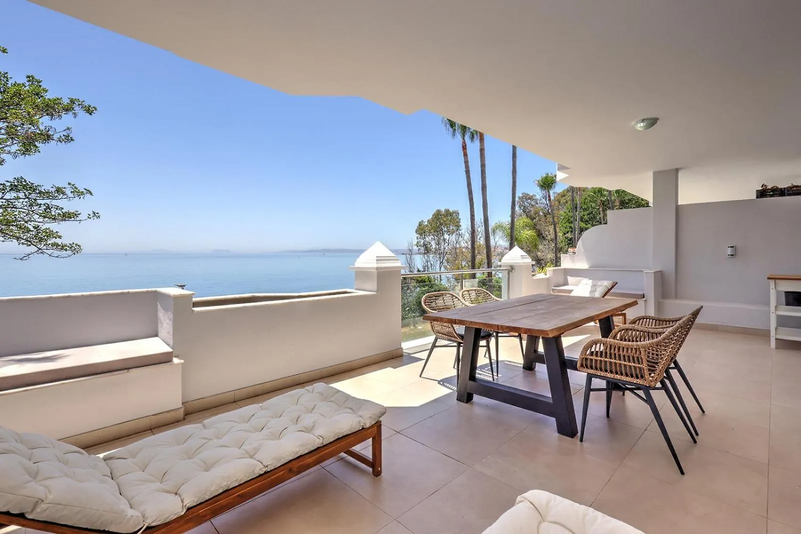 Apartment Cadiz - Gerenoveerd Appartement Met Groot Balkon & Zeezicht Estepona 0*,